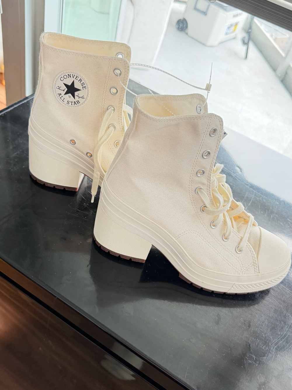 NWT Converse Chuck Taylor All Star Lugged Heel Platform Boots Women’s Size 8